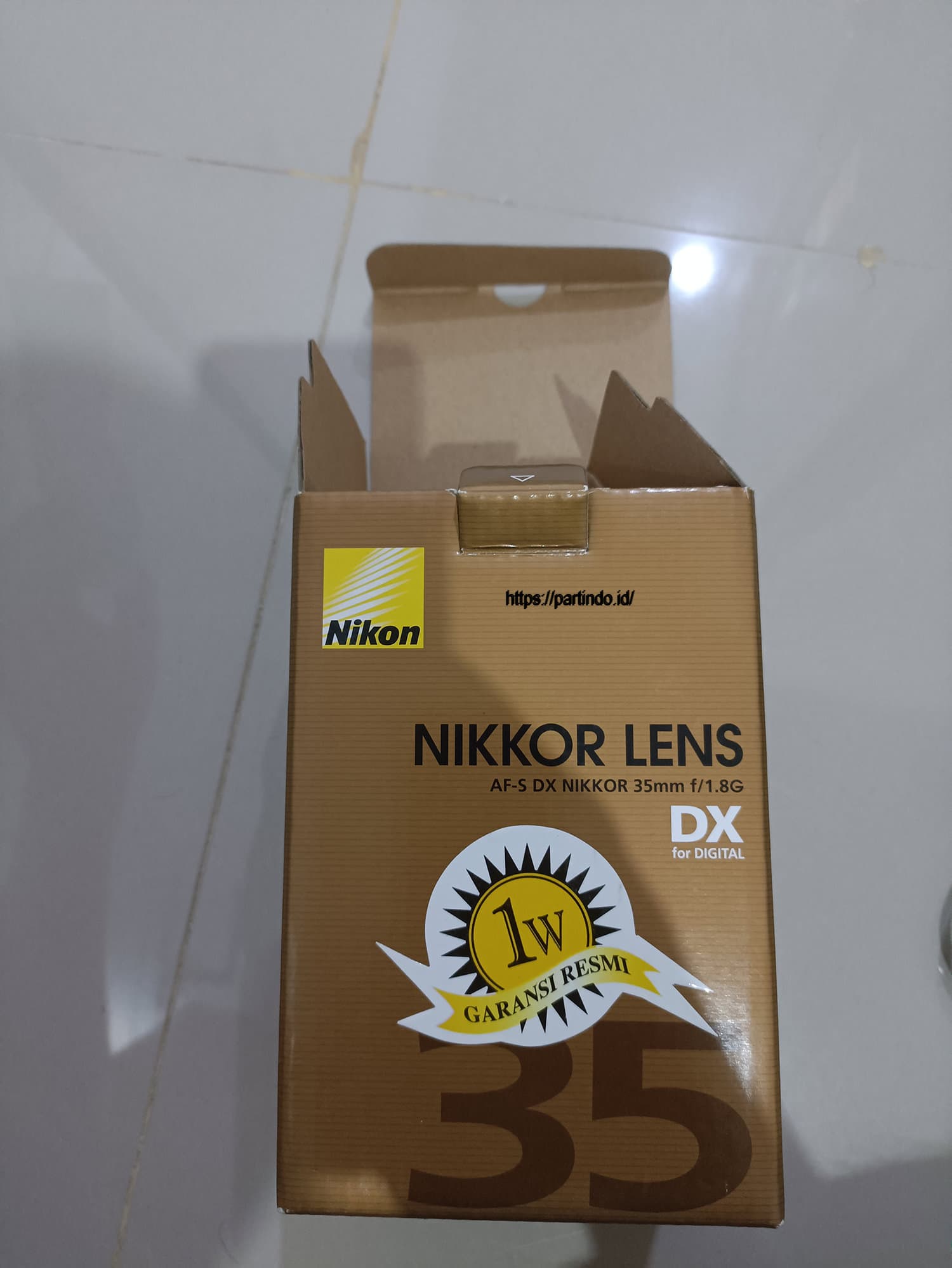 Nikon D90
